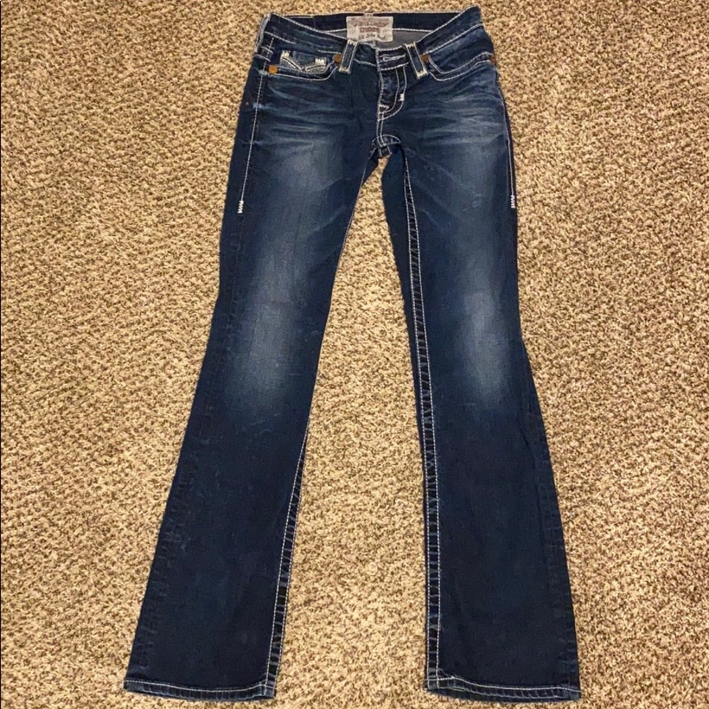 Buckle jeans